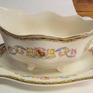 Gravy Boat & Underplate Guernsey by Johnson Brothers